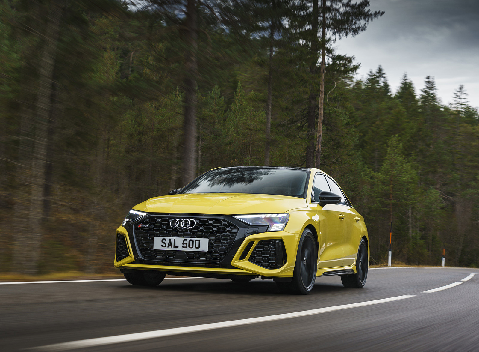 2022 Audi RS 3 Saloon Launch Edition (UK-Spec) Front Wallpapers (8)