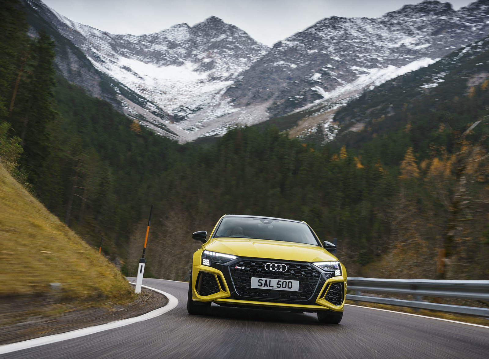 2022 Audi RS 3 Saloon Launch Edition (UK-Spec) Front Wallpapers #19 of 74