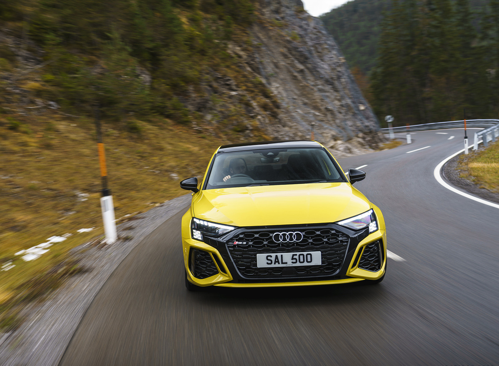 2022 Audi RS 3 Saloon Launch Edition (UK-Spec) Front Wallpapers (4)