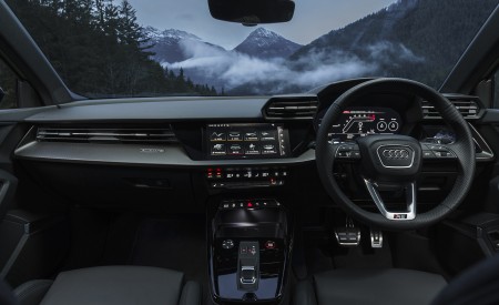 2022 Audi RS 3 Saloon Launch Edition (UK-Spec) Interior Cockpit Wallpapers 450x275 (70)