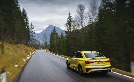 2022 Audi RS 3 Saloon Launch Edition (UK-Spec) Rear Three-Quarter Wallpapers 450x275 (11)