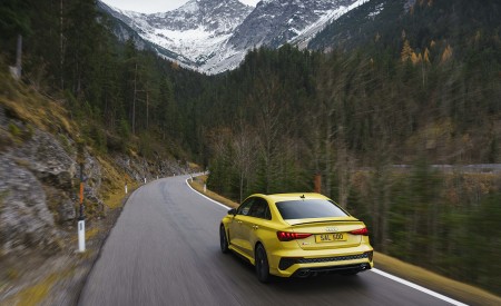 2022 Audi RS 3 Saloon Launch Edition (UK-Spec) Rear Three-Quarter Wallpapers 450x275 (16)