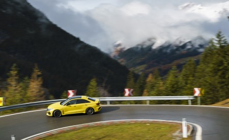 2022 Audi RS 3 Saloon Launch Edition (UK-Spec) Side Wallpapers 450x275 (28)