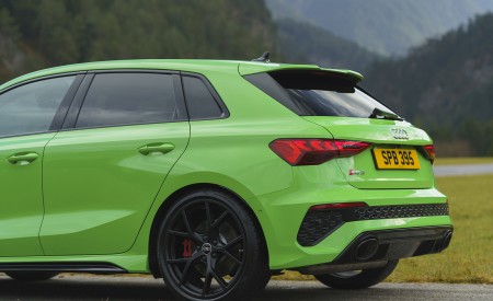 2022 Audi RS 3 Sportback Launch Edition (UK-Spec) Detail Wallpapers 450x275 (70)