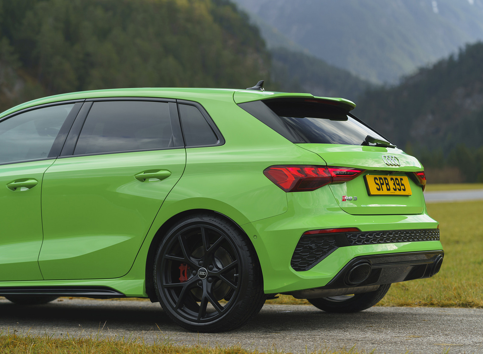 2022 Audi RS 3 Sportback Launch Edition (UK-Spec) Detail Wallpapers #70 of 115