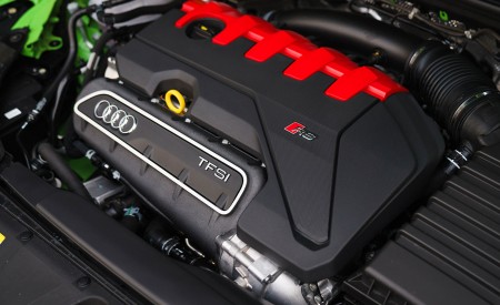 2022 Audi RS 3 Sportback Launch Edition (UK-Spec) Engine Wallpapers 450x275 (79)