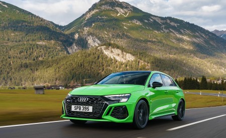 2022 Audi RS 3 Sportback Launch Edition (UK-Spec) Front Three-Quarter Wallpapers 450x275 (17)
