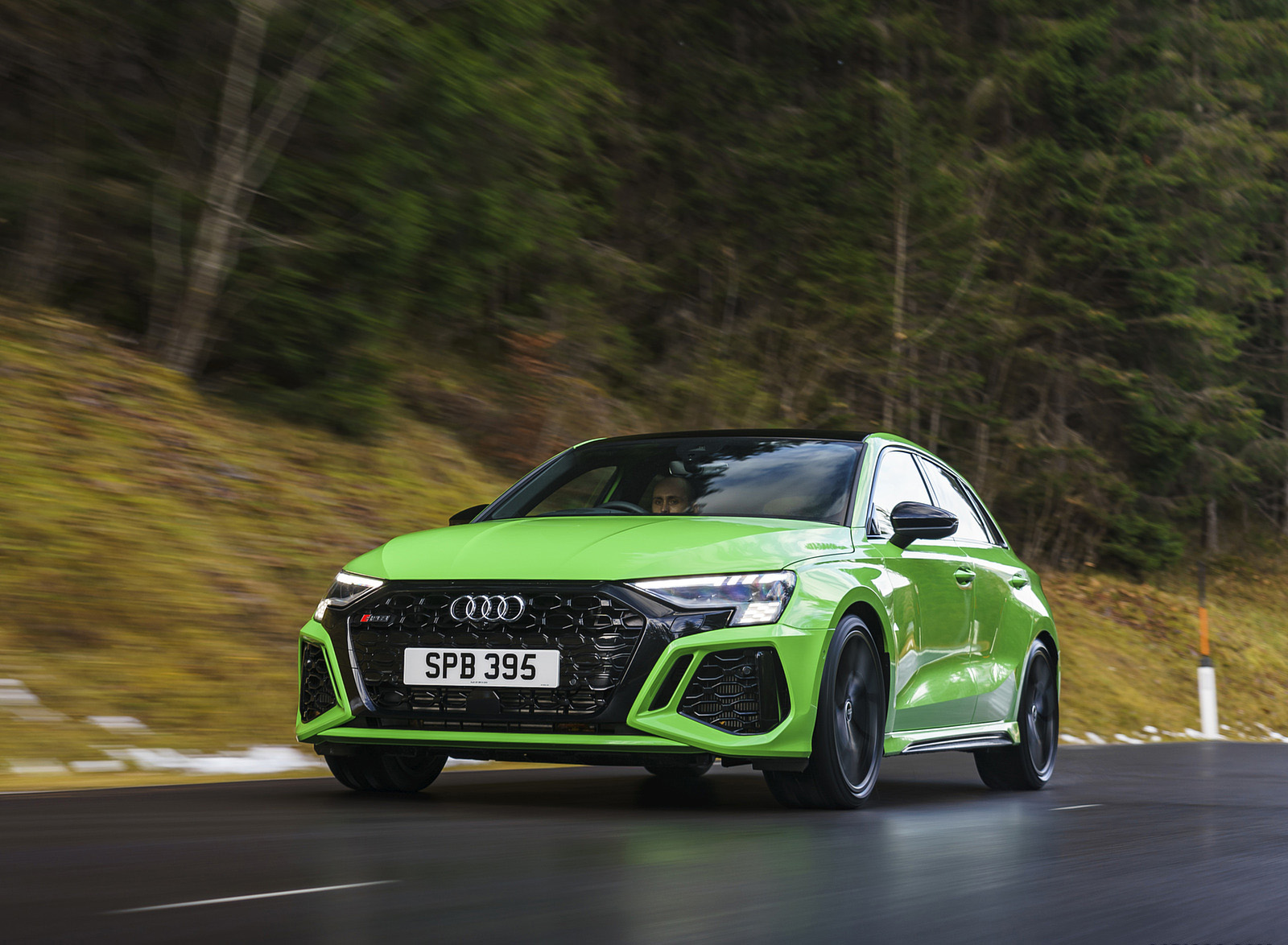 2022 Audi RS 3 Sportback Launch Edition (UK-Spec) Front Wallpapers #16 of 115