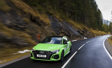 2022 Audi RS 3 Sportback Launch Edition (UK-Spec) Front Wallpapers 450x275 (11)