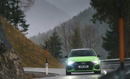 2022 Audi RS 3 Sportback Launch Edition (UK-Spec) Front Wallpapers 450x275 (30)
