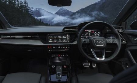 2022 Audi RS 3 Sportback Launch Edition (UK-Spec) Interior Cockpit Wallpapers 450x275 (84)