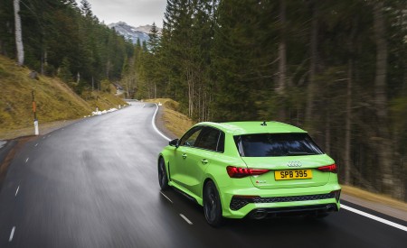 2022 Audi RS 3 Sportback Launch Edition (UK-Spec) Rear Three-Quarter Wallpapers 450x275 (14)