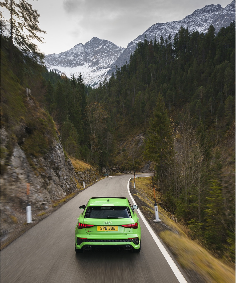 2022 Audi RS 3 Sportback Launch Edition (UK-Spec) Rear Wallpapers #15 of 115