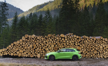 2022 Audi RS 3 Sportback Launch Edition (UK-Spec) Side Wallpapers 450x275 (61)