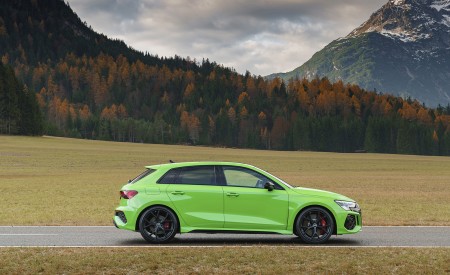 2022 Audi RS 3 Sportback Launch Edition (UK-Spec) Side Wallpapers 450x275 (56)