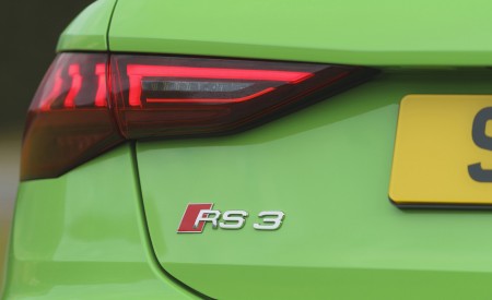 2022 Audi RS 3 Sportback Launch Edition (UK-Spec) Tail Light Wallpapers 450x275 (73)