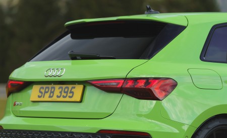2022 Audi RS 3 Sportback Launch Edition (UK-Spec) Tail Light Wallpapers 450x275 (77)