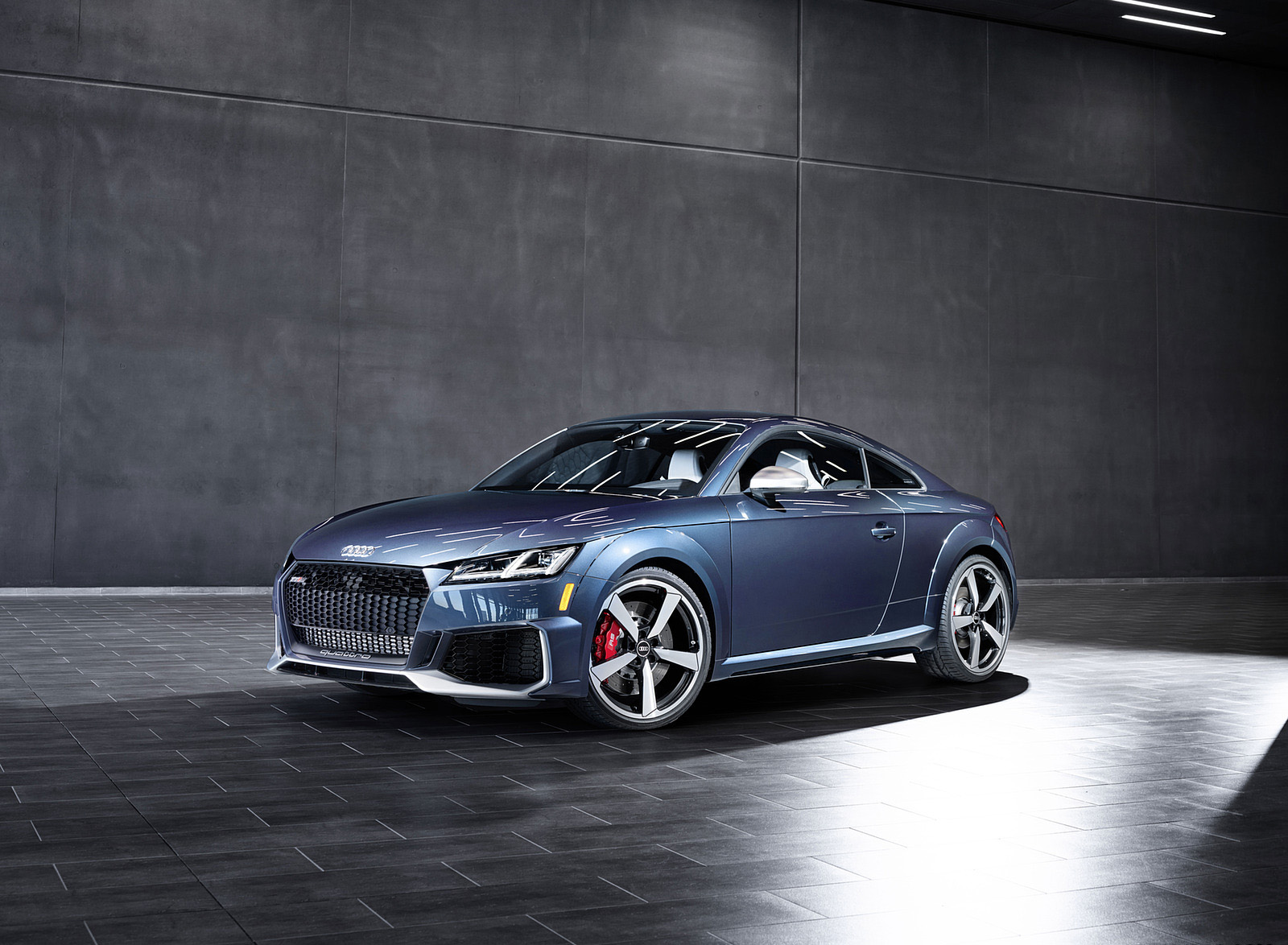 2022 Audi TT RS Heritage Edition (Color: Helios Blue) Front Three-Quarter Wallpapers #7 of 14