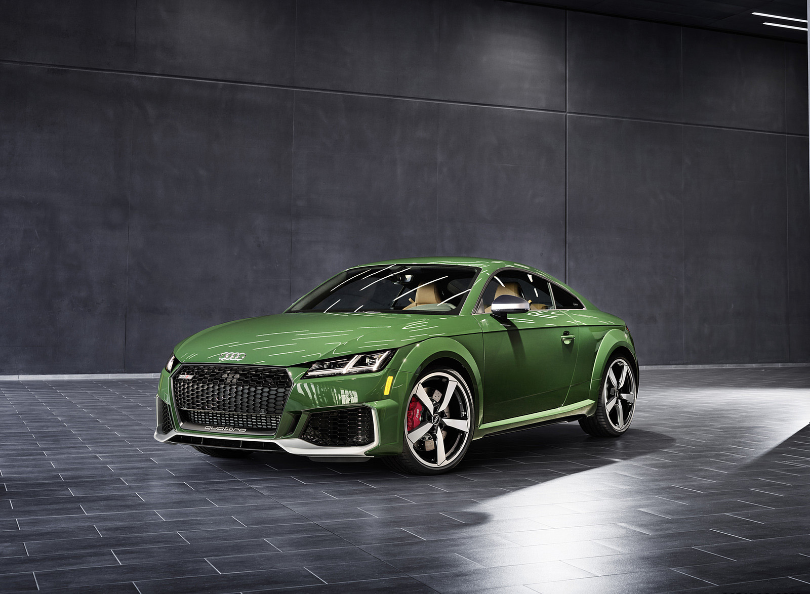2022 Audi TT RS Heritage Edition (Color: Malachite Green) Front Three-Quarter Wallpapers (1)