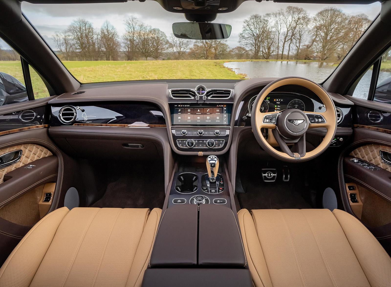 2022 Bentley Bentayga Outdoor Pursuits Interior Cockpit Wallpapers #5 of 11