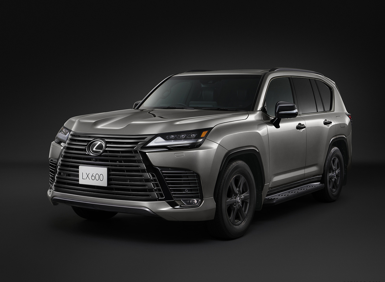 2022 Lexus LX 600 Front Three-Quarter Wallpapers (1)