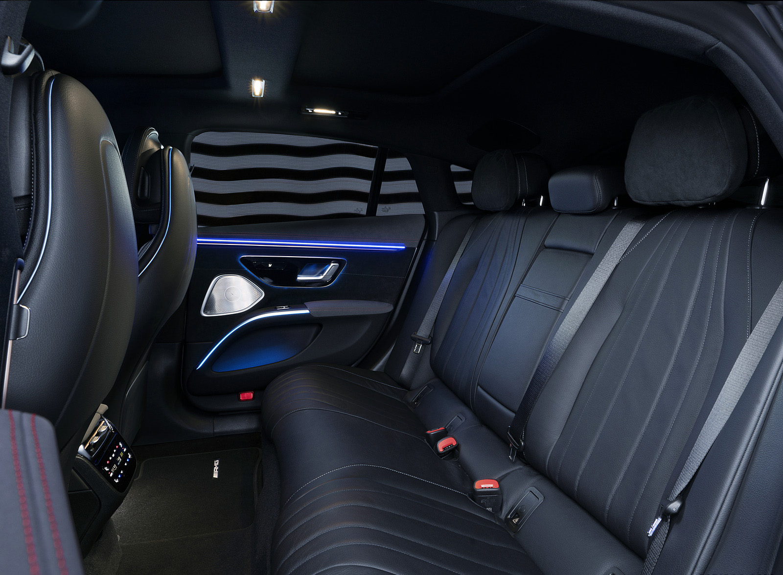 2022 Mercedes-Benz EQS 450+ AMG Line (UK-Spec) Interior Rear Seats Wallpapers #40 of 40