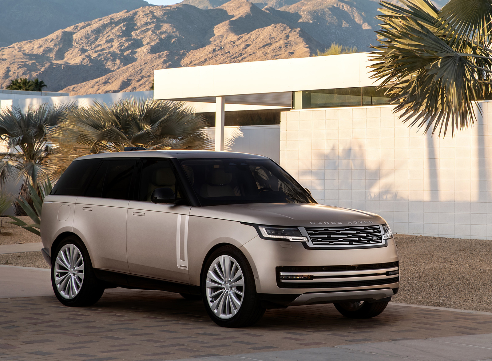 2022 Land Rover Range Rover Front Three-Quarter Wallpapers #18 of 97