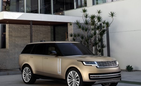 2022 Land Rover Range Rover Front Three-Quarter Wallpapers  450x275 (19)