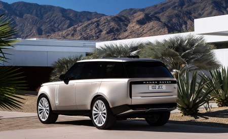 2022 Land Rover Range Rover Rear Three-Quarter Wallpapers 450x275 (20)