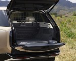 2022 Land Rover Range Rover Trunk Wallpapers 150x120 (72)