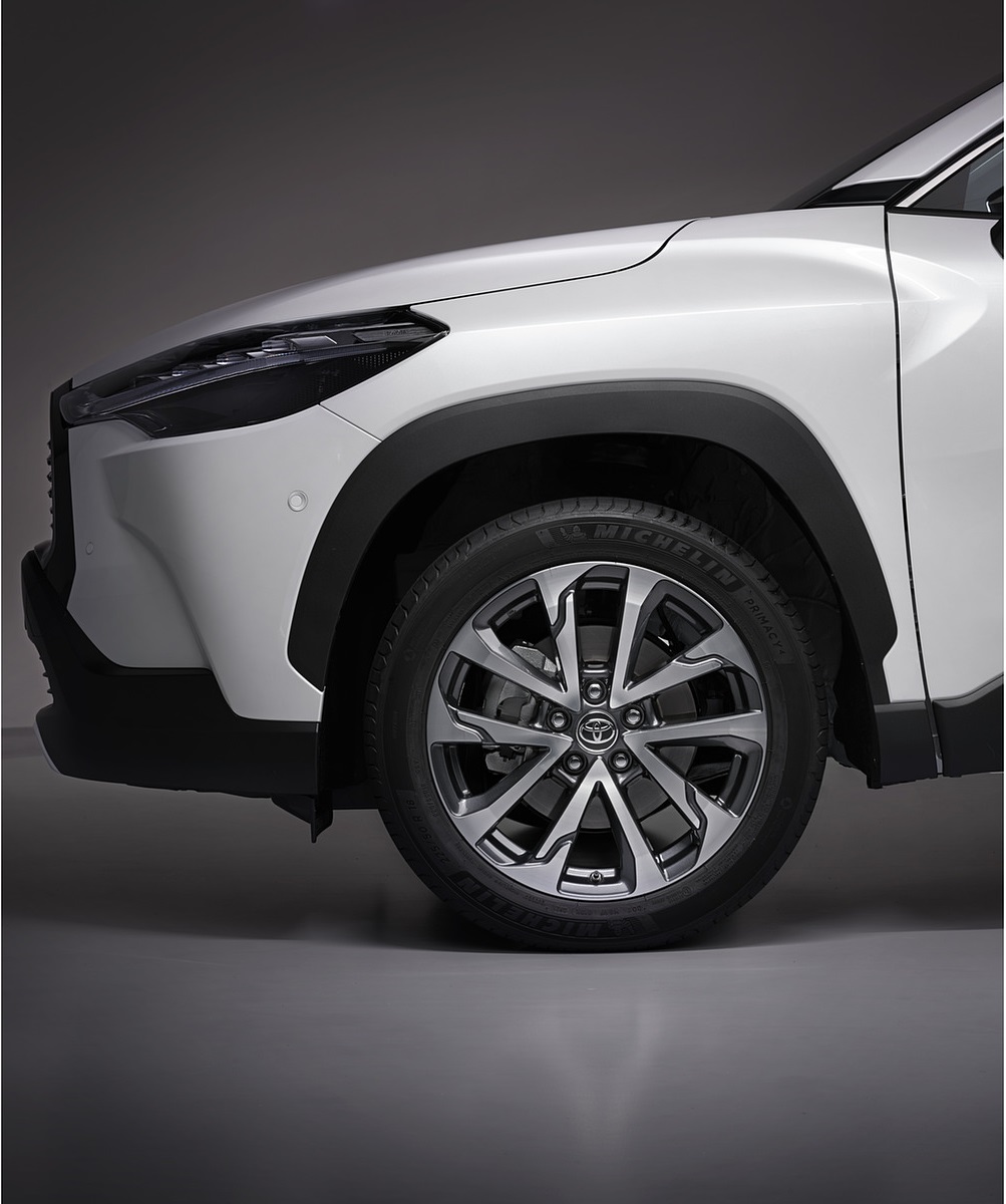 2022 Toyota Corolla Cross Hybrid (Euro-Spec) Wheel Wallpapers (8)