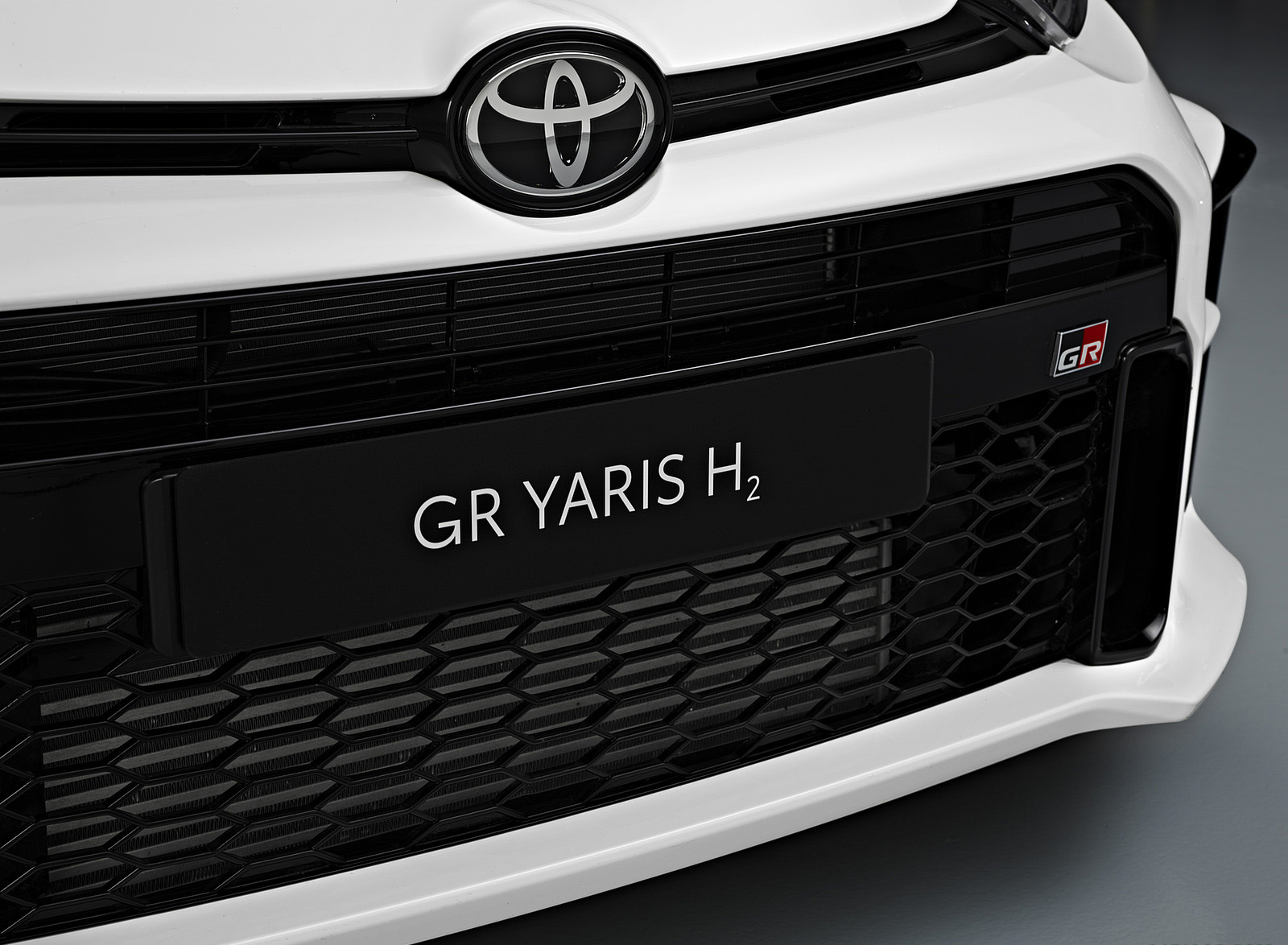 2022 Toyota GR Yaris Hydrogen Concept Grille Wallpapers (7)