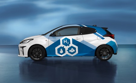 2022 Toyota GR Yaris Hydrogen Concept Side Wallpapers 450x275 (4)