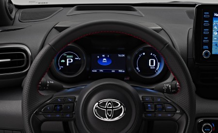 2022 Toyota Yaris GR SPORT Interior Steering Wheel Wallpapers 450x275 (17)