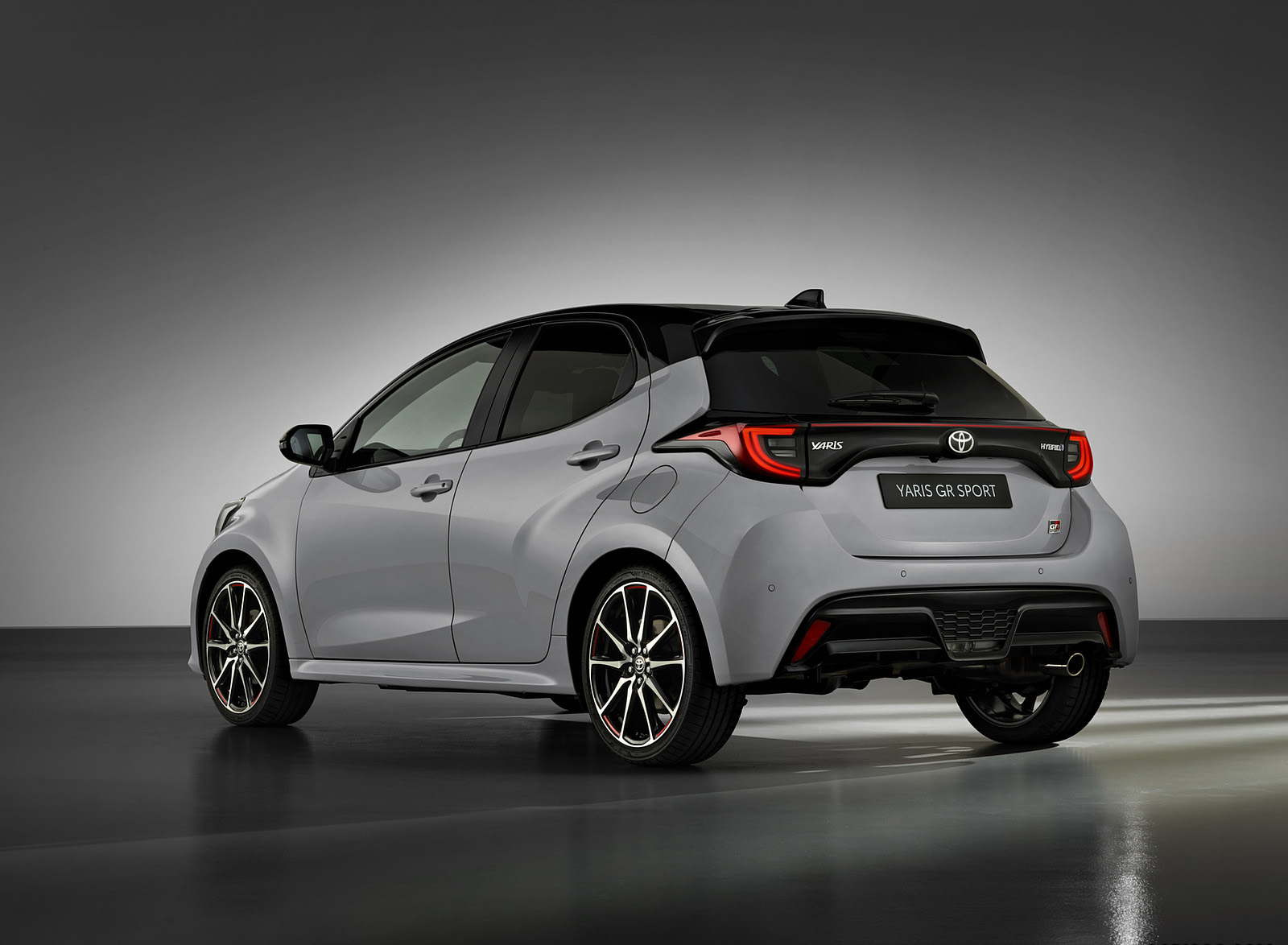 2022 Toyota Yaris GR SPORT Rear Three-Quarter Wallpapers (5)