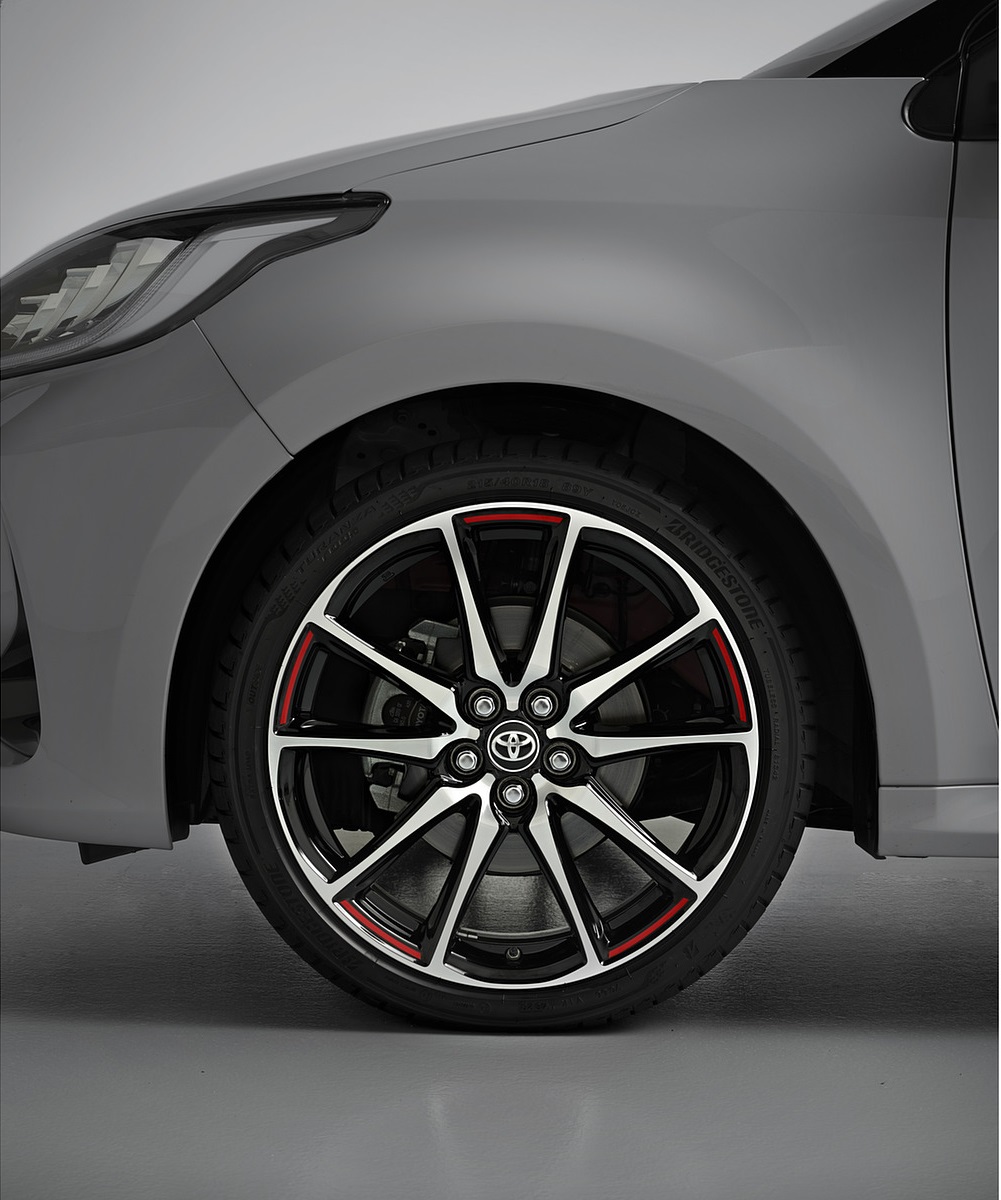 2022 Toyota Yaris GR SPORT Wheel Wallpapers (8)