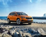 2022 Škoda Karoq Style Front Three-Quarter Wallpapers 150x120