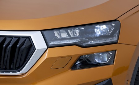 2022 Škoda Karoq Style Headlight Wallpapers 450x275 (108)