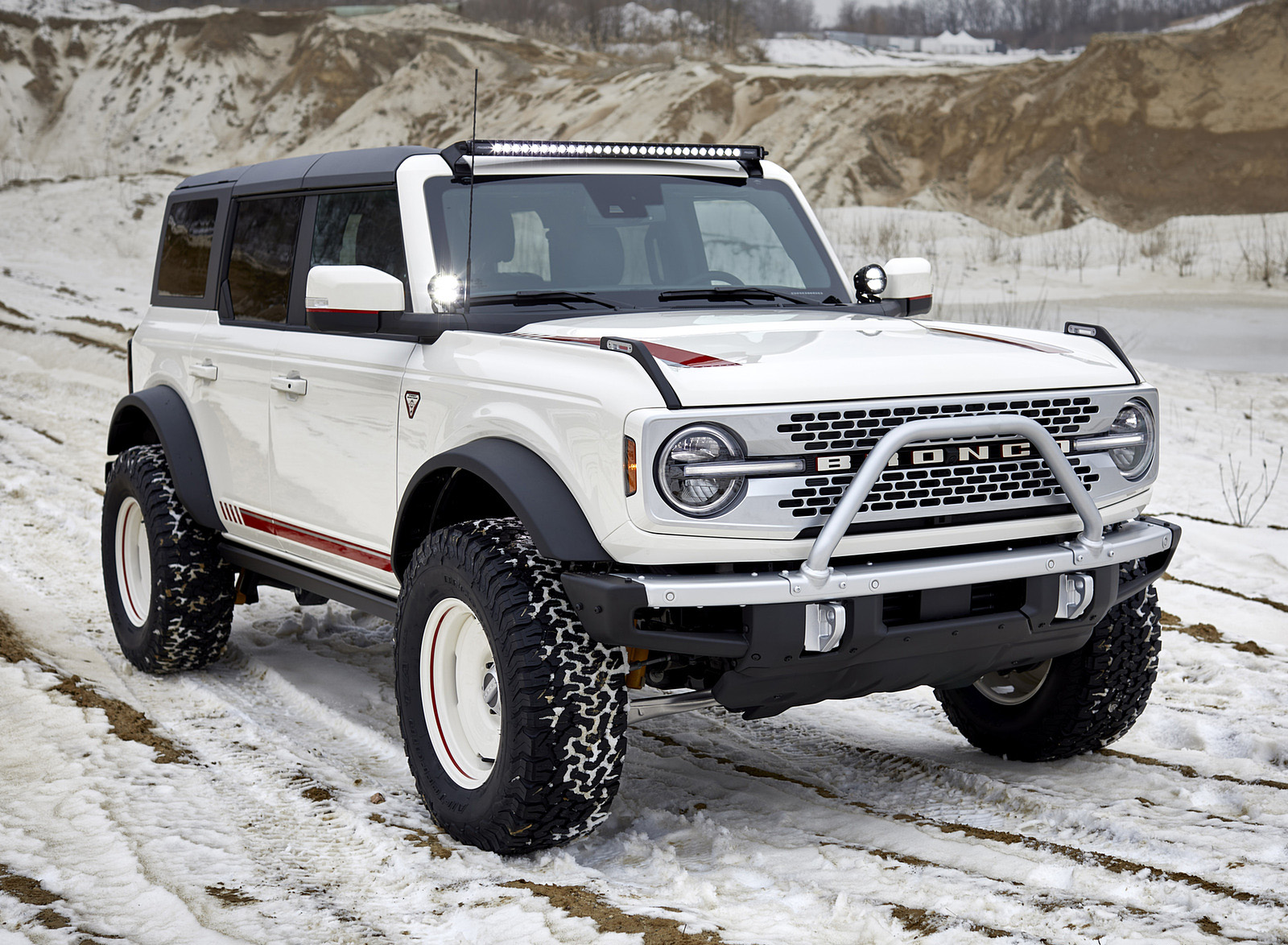 2021 Ford Bronco Pope Francis Center First Edition Front Three-Quarter Wallpapers (1). Download Wallpaper