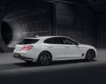 2022 Genesis G70 Shooting Brake (UK-Spec) Rear Three-Quarter Wallpapers 150x120 (15)