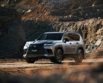 2022 Lexus LX 600 OFFROAD JAOS Front Three-Quarter Wallpapers 150x120 (6)