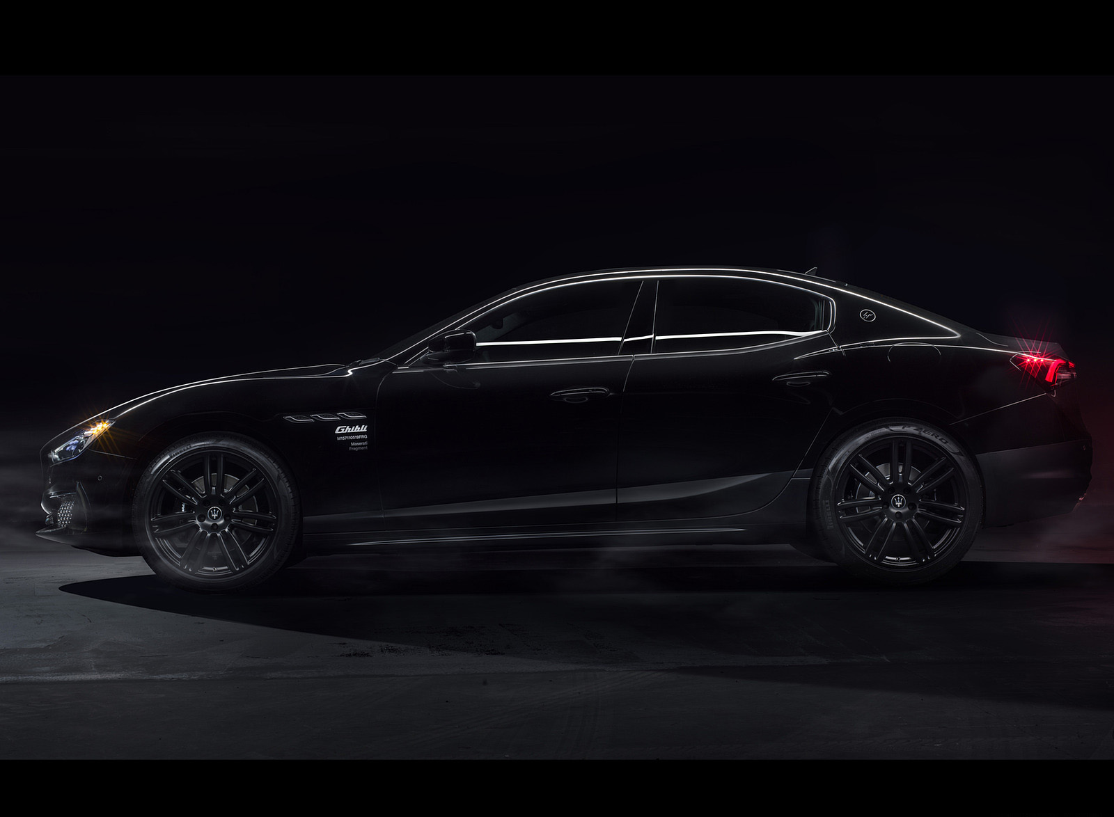 2022 Maserati Ghibli Fragment Special Edition Side Wallpapers (4)