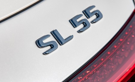 2022 Mercedes-AMG SL 55 4Matic+ (US-Spec) Badge Wallpapers 450x275 (62)