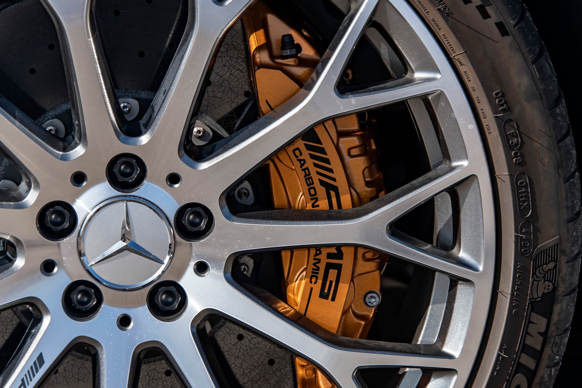 2022 Mercedes-AMG SL 55 4Matic+ (US-Spec) Brakes Wallpapers #54 of 71