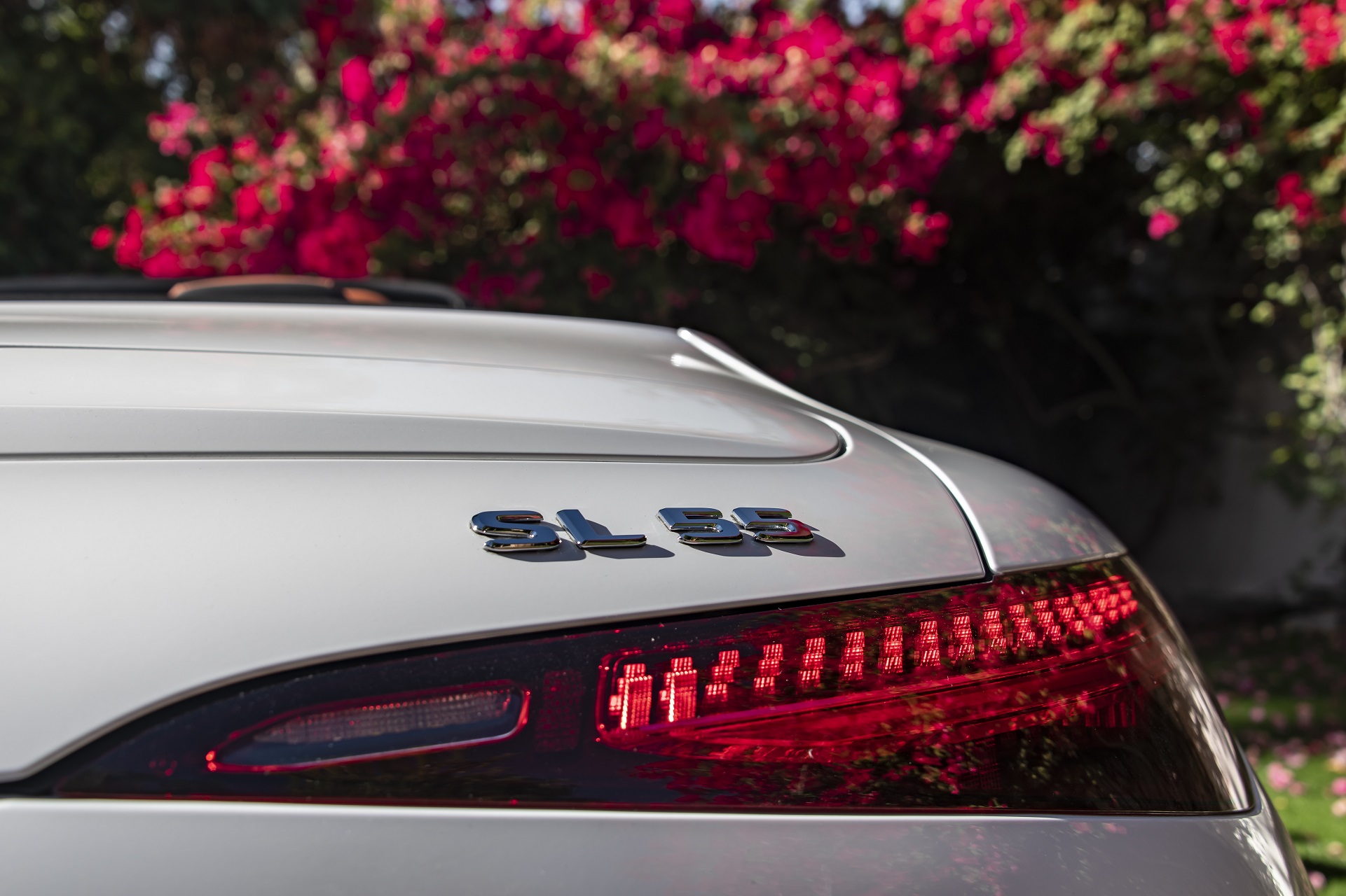 2022 Mercedes-AMG SL 55 4Matic+ (US-Spec) Tail Light Wallpapers #58 of 71