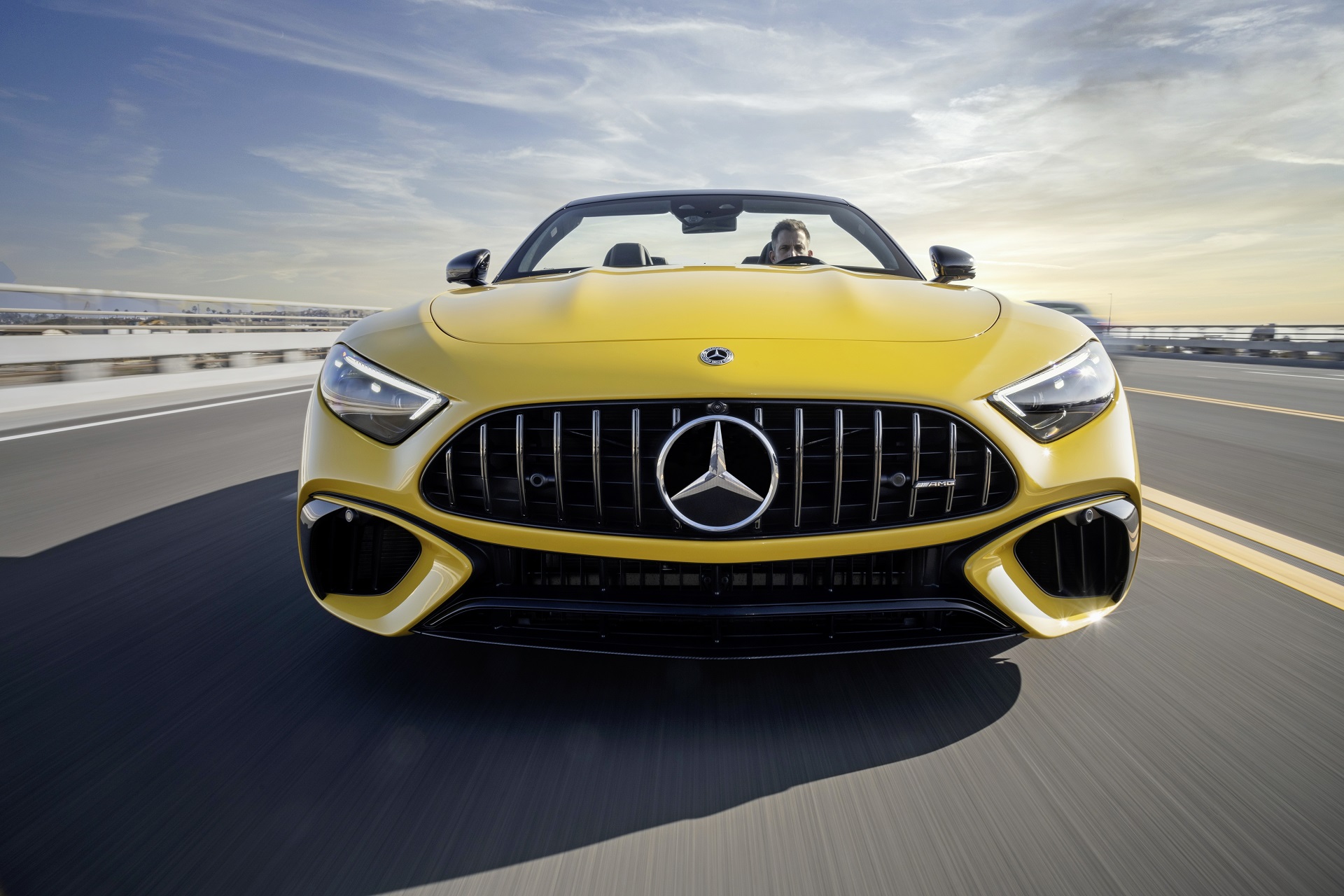 2022 Mercedes-AMG SL 63 4Matic+ (US-Spec) Front Wallpapers (2)