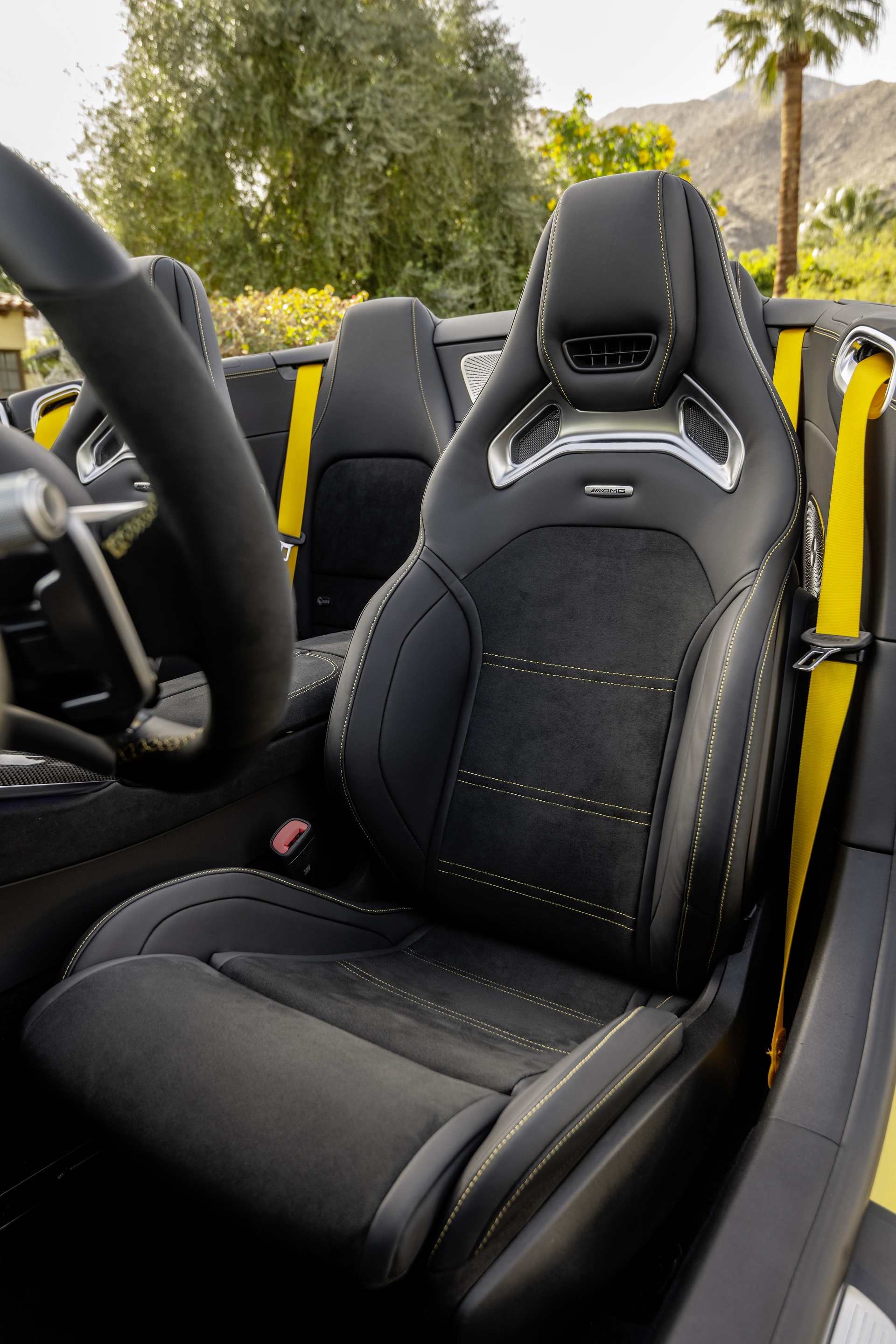 2022 Mercedes-AMG SL 63 4Matic+ (US-Spec) Interior Seats Wallpapers #34 of 40