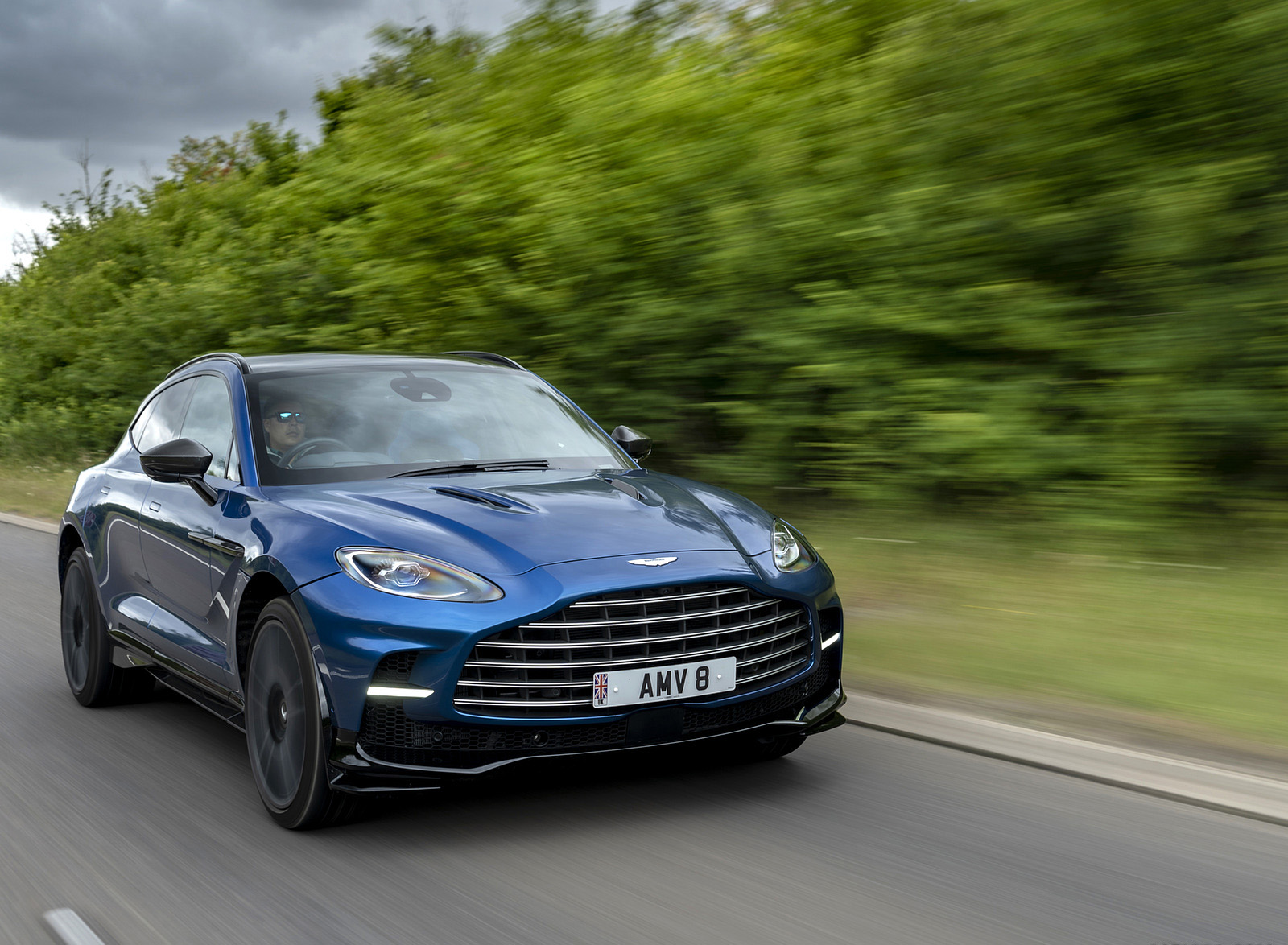 2023 Aston Martin DBX707 (Color: Plasma Blue) Front Wallpapers  #20 of 118