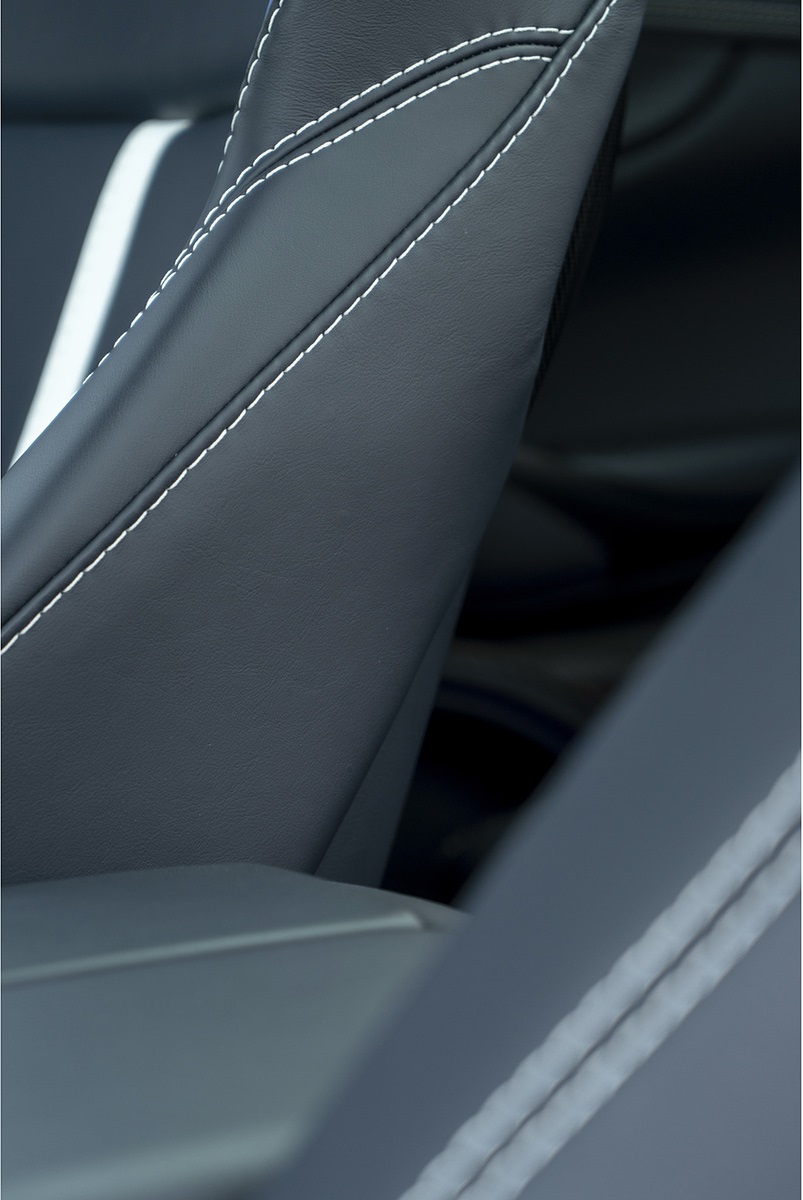 2023 Aston Martin DBX707 (Color: Plasma Blue) Interior Seats Wallpapers #97 of 118