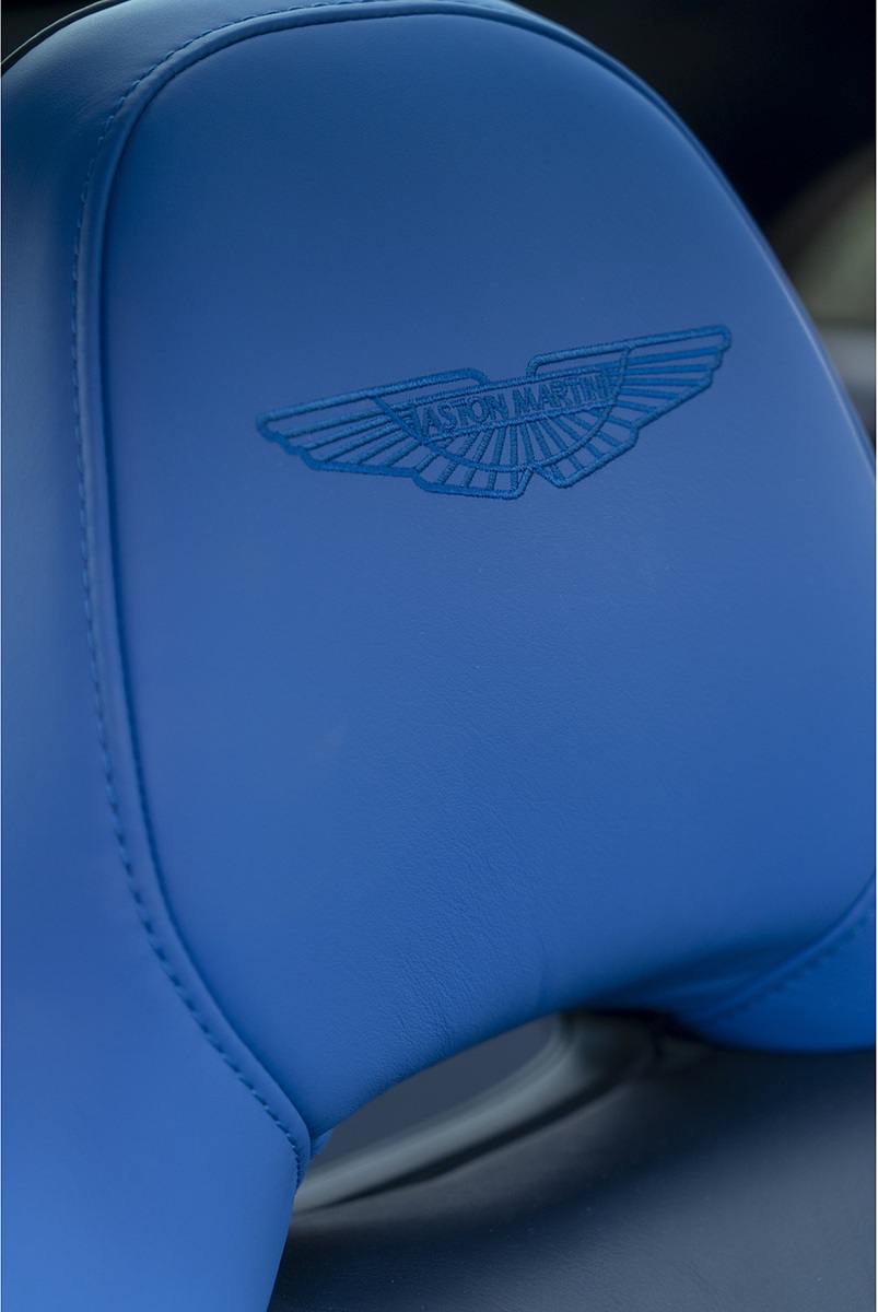 2023 Aston Martin DBX707 (Color: Plasma Blue) Interior Seats Wallpapers #94 of 118